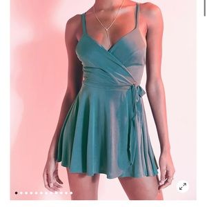 UO Kimchi Blue Veruca Skorted Wrap Romper - Small